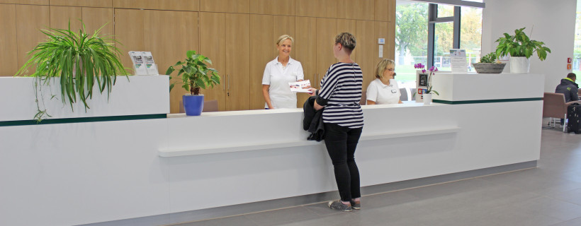Ab 02. Januar 2018 erfolgt die Patientenaufnahme zentral am Patientenservice im Foyer Haus 6.