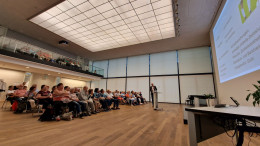 Über 100 Interessierte Besucher verfolgten die Vorträge im Bürgersaal des Rathauses.